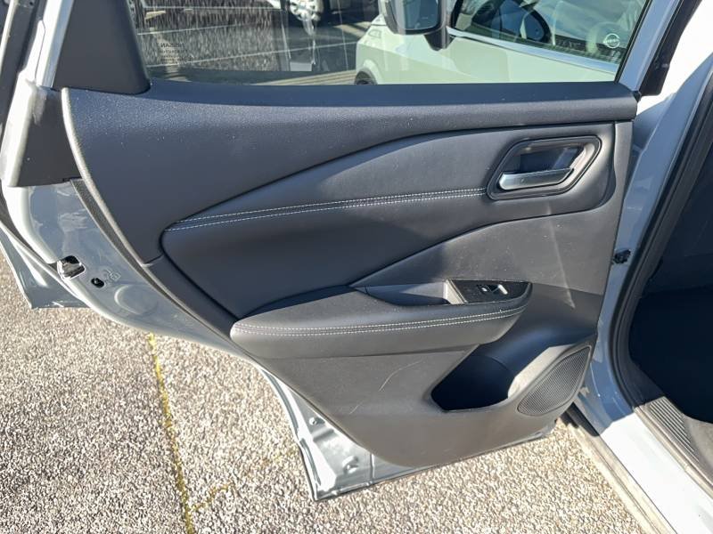 Nissan Qashqai - Photo 26