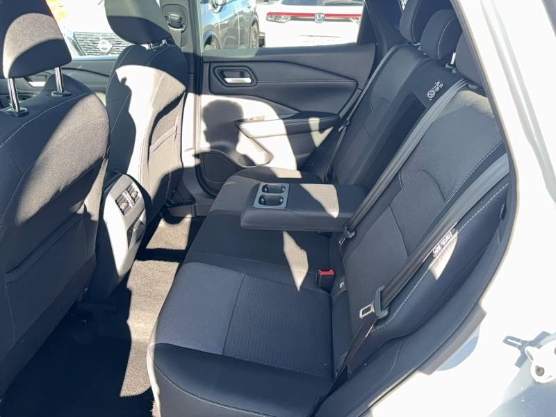 Nissan Qashqai - Photo 28
