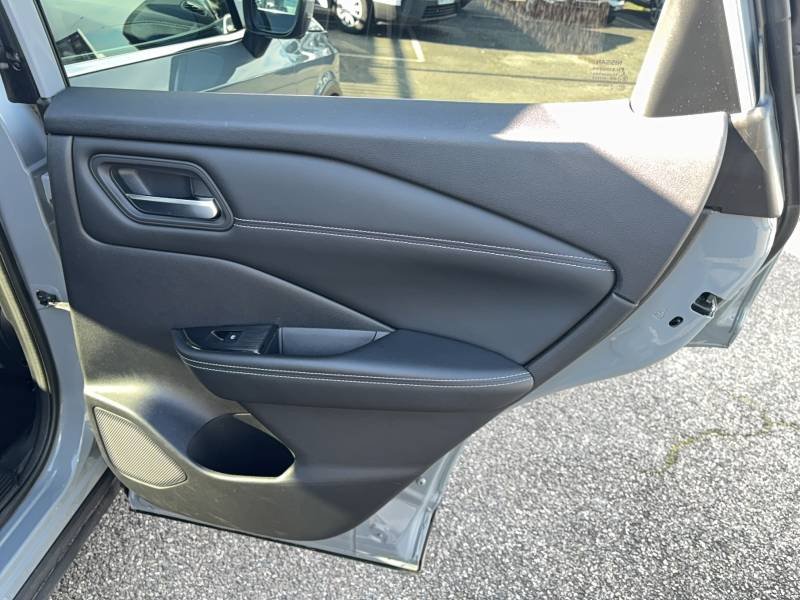 Nissan Qashqai - Photo 32
