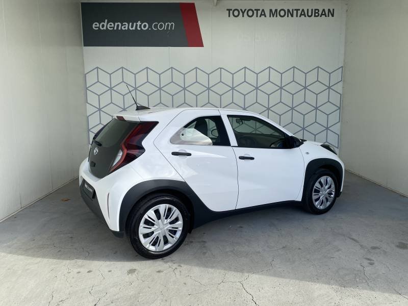 Toyota aygo x - Photo 3