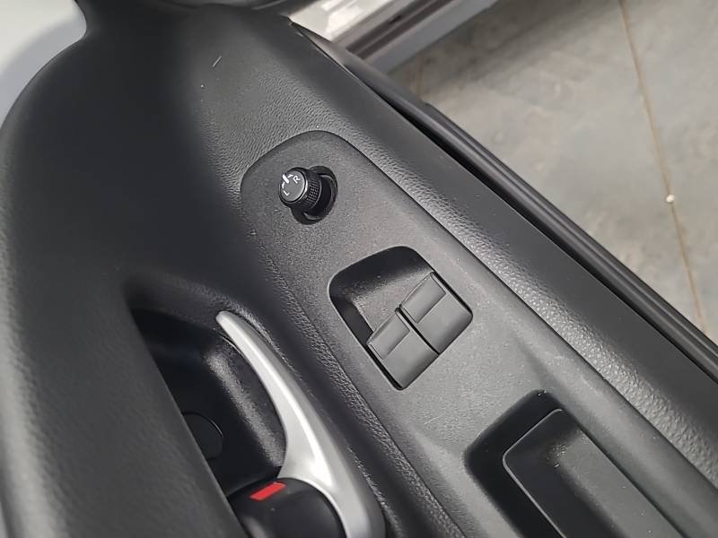Toyota aygo x - Photo 24