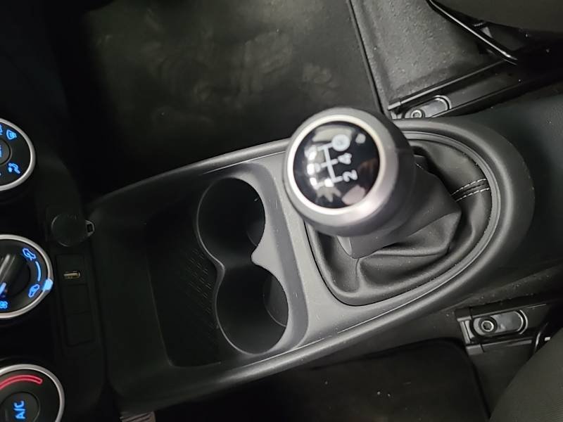 Toyota aygo x - Photo 29