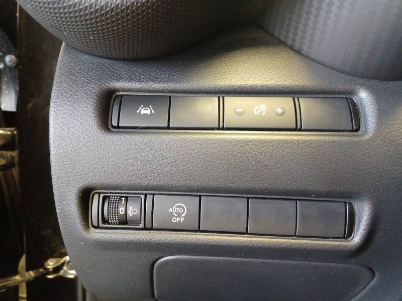 Nissan Juke - Photo 25