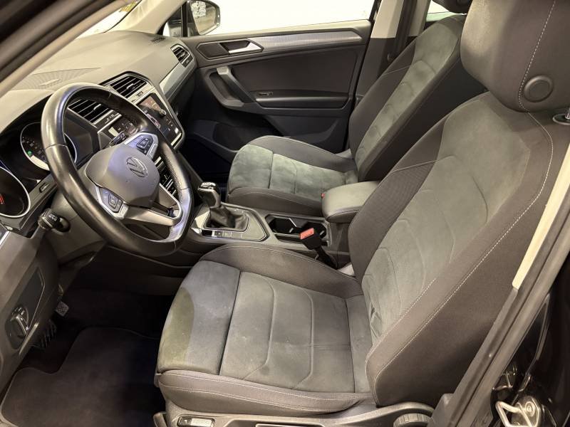 Volkswagen Tiguan - Photo 22
