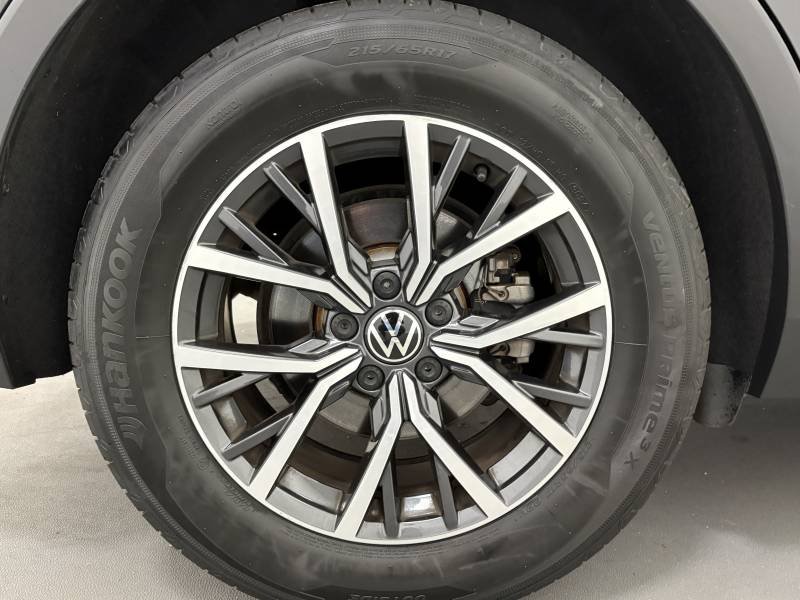 Volkswagen Tiguan - Photo 4