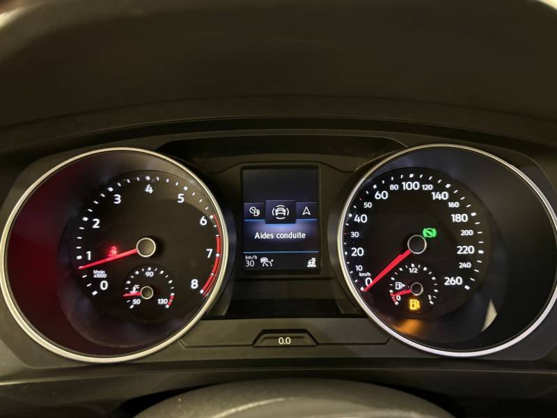 Volkswagen Tiguan - Photo 8