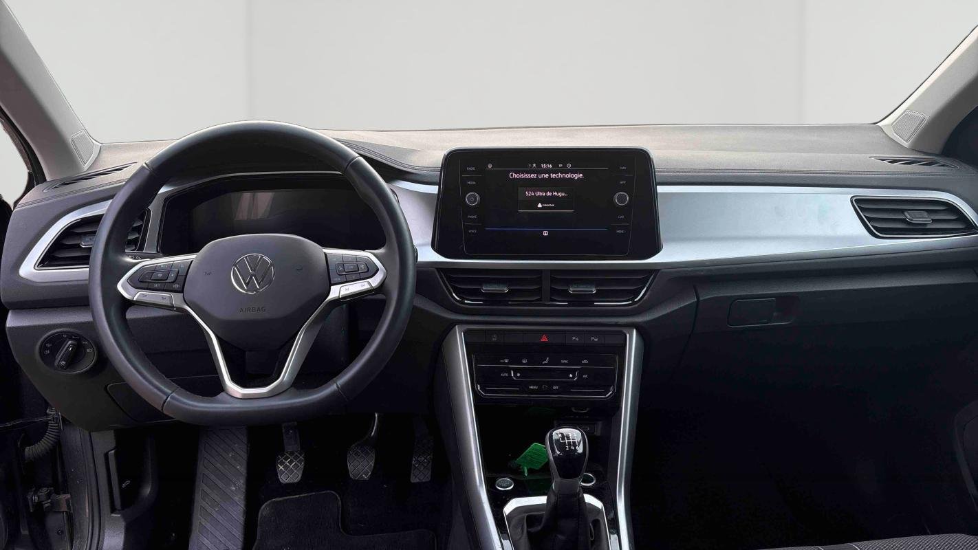 Volkswagen T-Roc - Photo 9