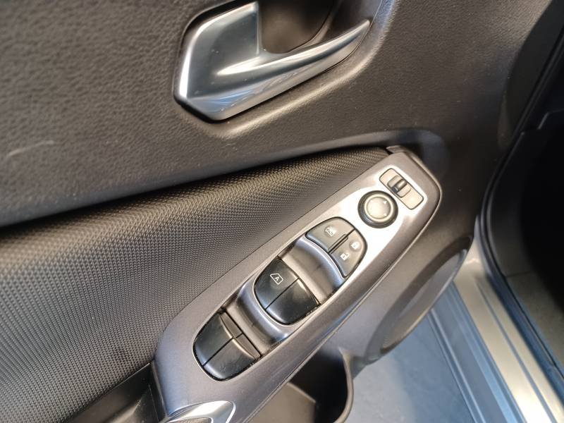 Nissan Juke - Photo 12