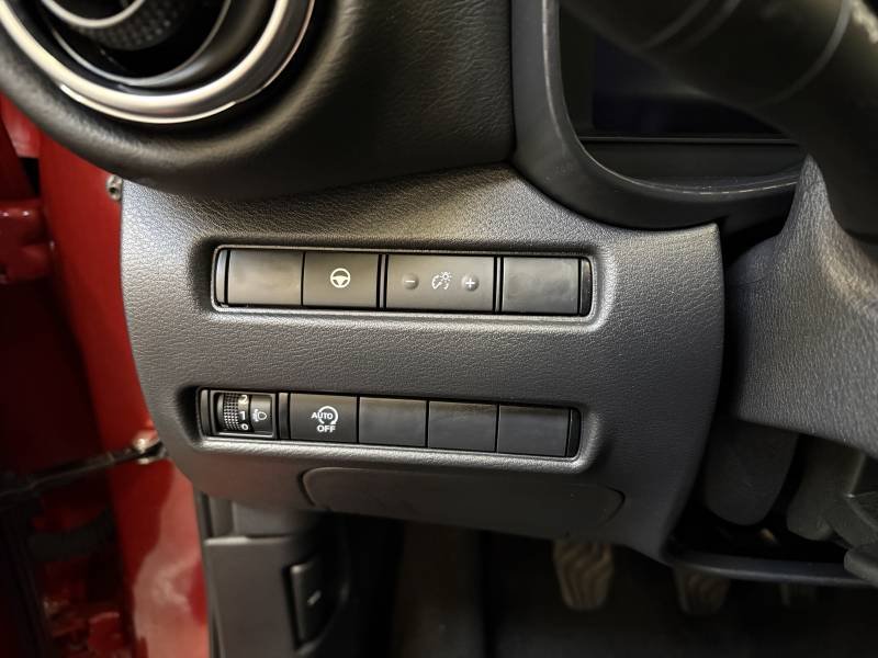 Nissan Juke - Photo 23