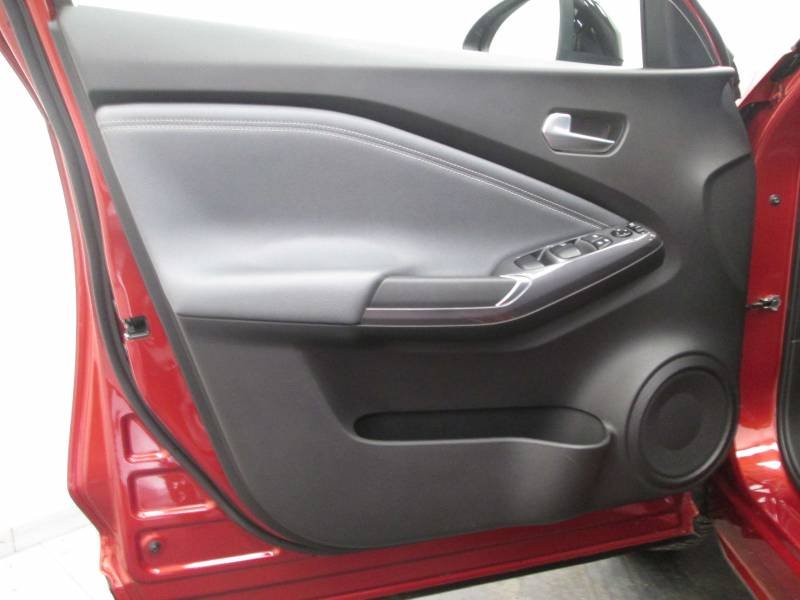 Nissan Juke - Photo 24