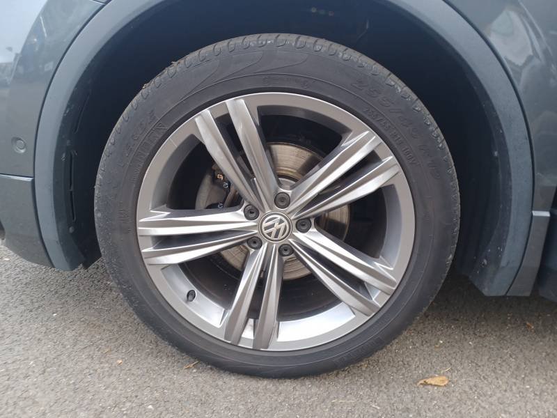 Volkswagen Tiguan - Photo 17