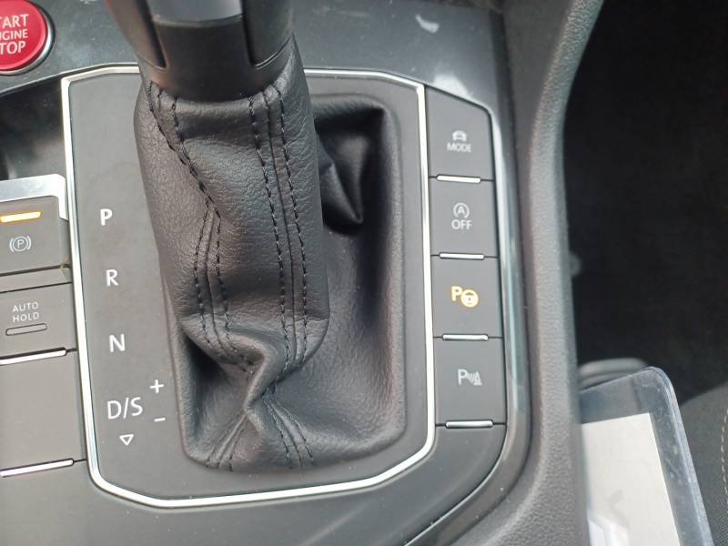 Volkswagen Tiguan - Photo 24