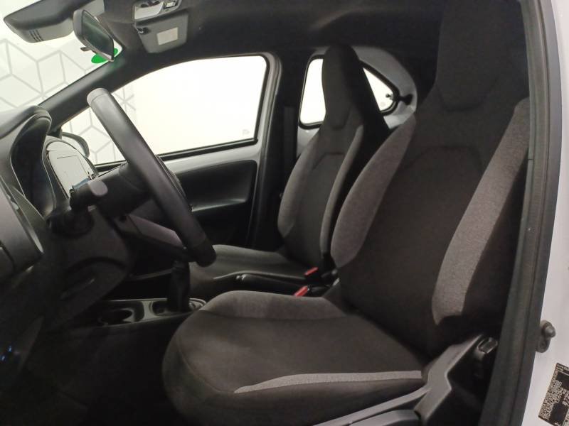 Toyota aygo x - Photo 14