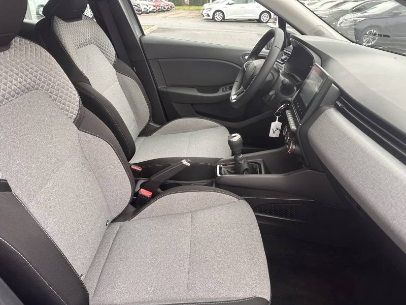 Renault Clio - Photo 18