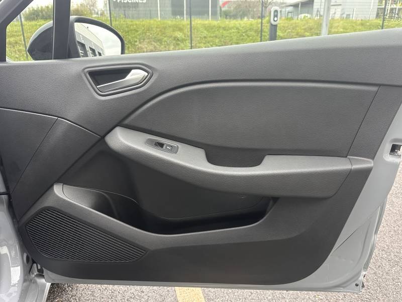 Renault Clio - Photo 20