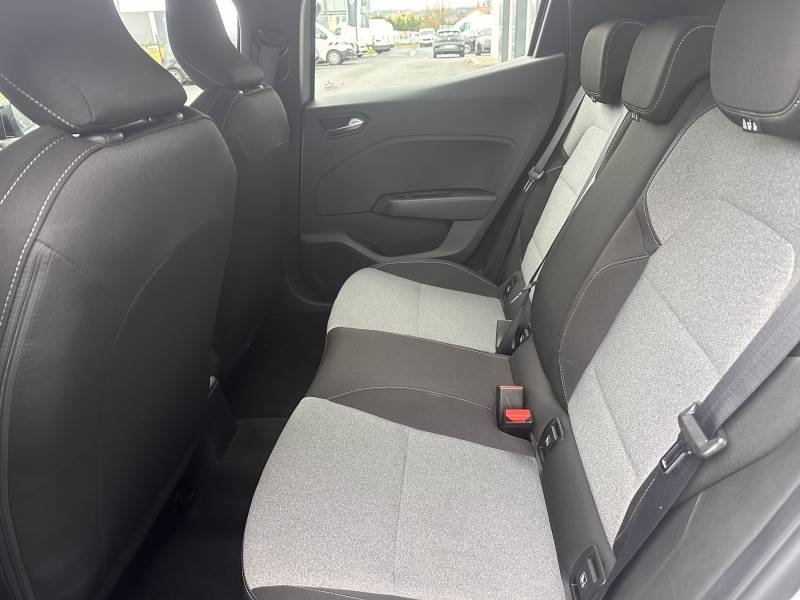 Renault Clio - Photo 25