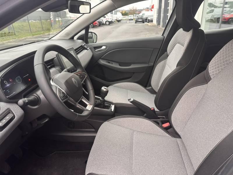 Renault Clio - Photo 30