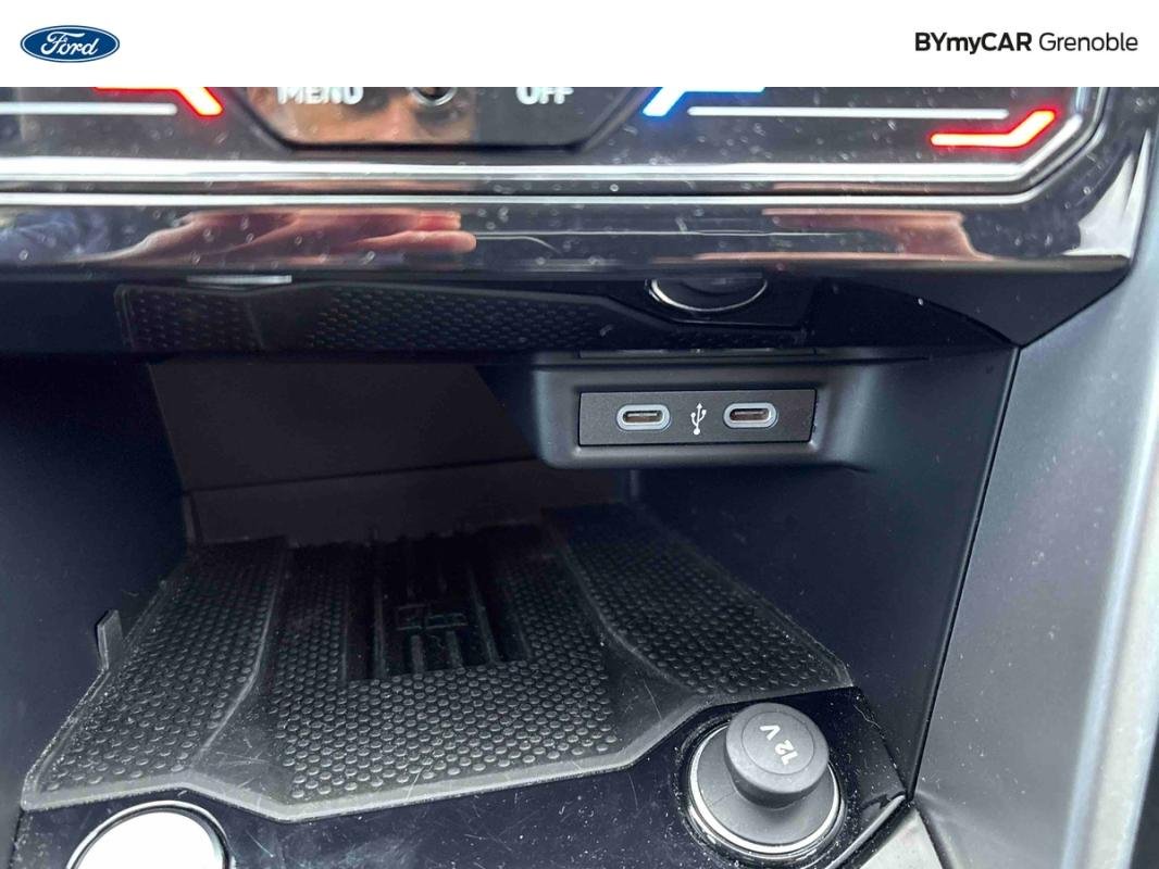 Volkswagen T-Roc - Photo 22