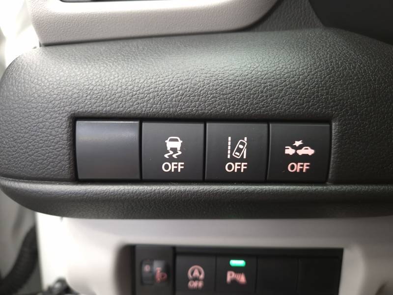 Suzuki Swift - Photo 16
