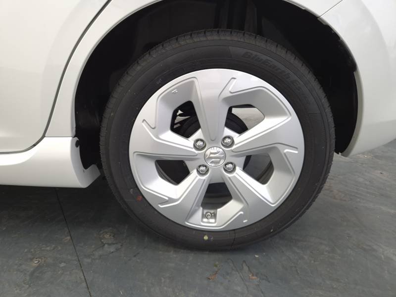 Suzuki Swift - Photo 21