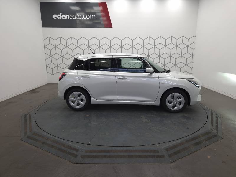Suzuki Swift - Photo 6