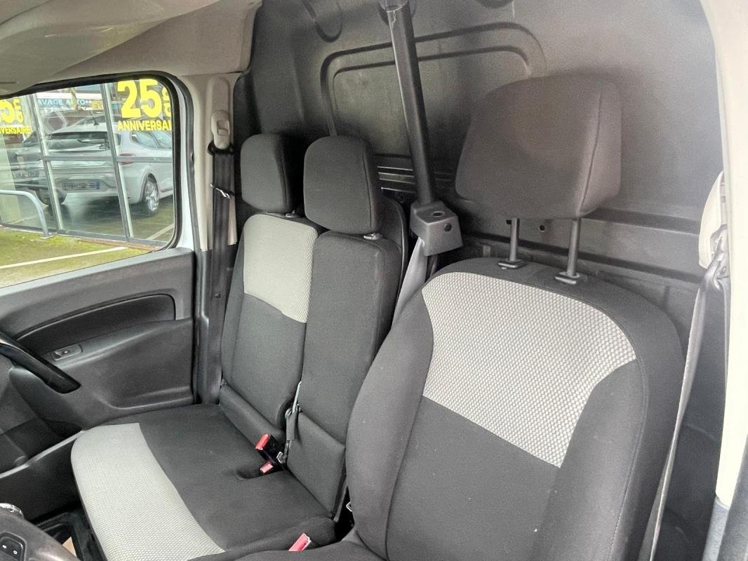 Renault Kangoo - Photo 13