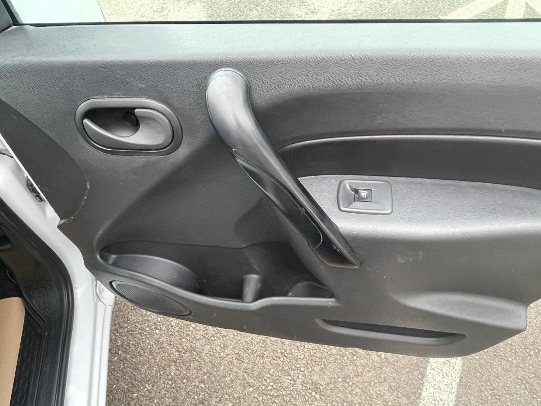 Renault Kangoo - Photo 18