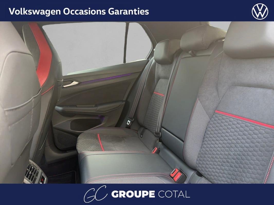 Volkswagen Golf - Photo 12