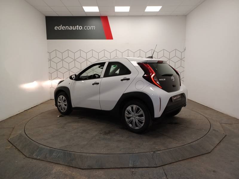 Toyota aygo x - Photo 3