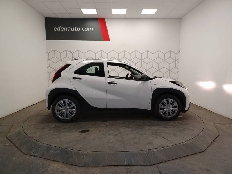 Toyota aygo x - Photo 6