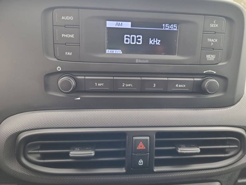 Hyundai i10 - Photo 14