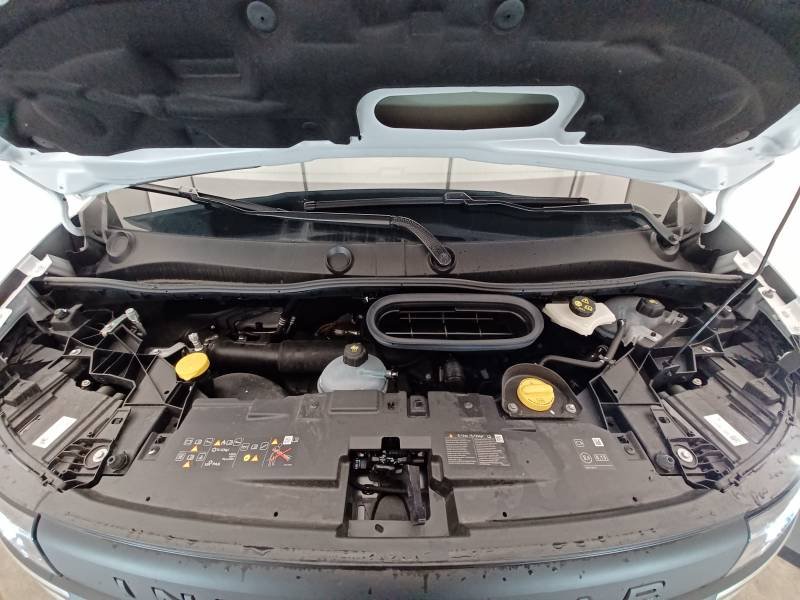 Nissan Interstar - Photo 11
