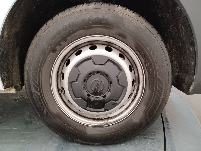 Nissan Interstar - Photo 10