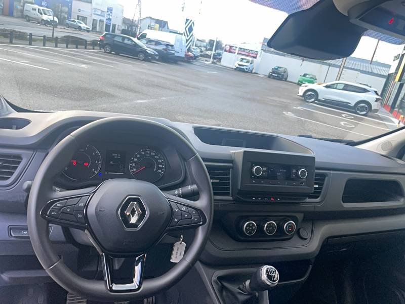 Renault Trafic - Photo 13