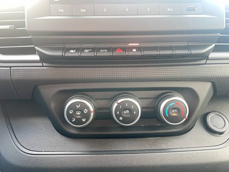 Renault Trafic - Photo 27