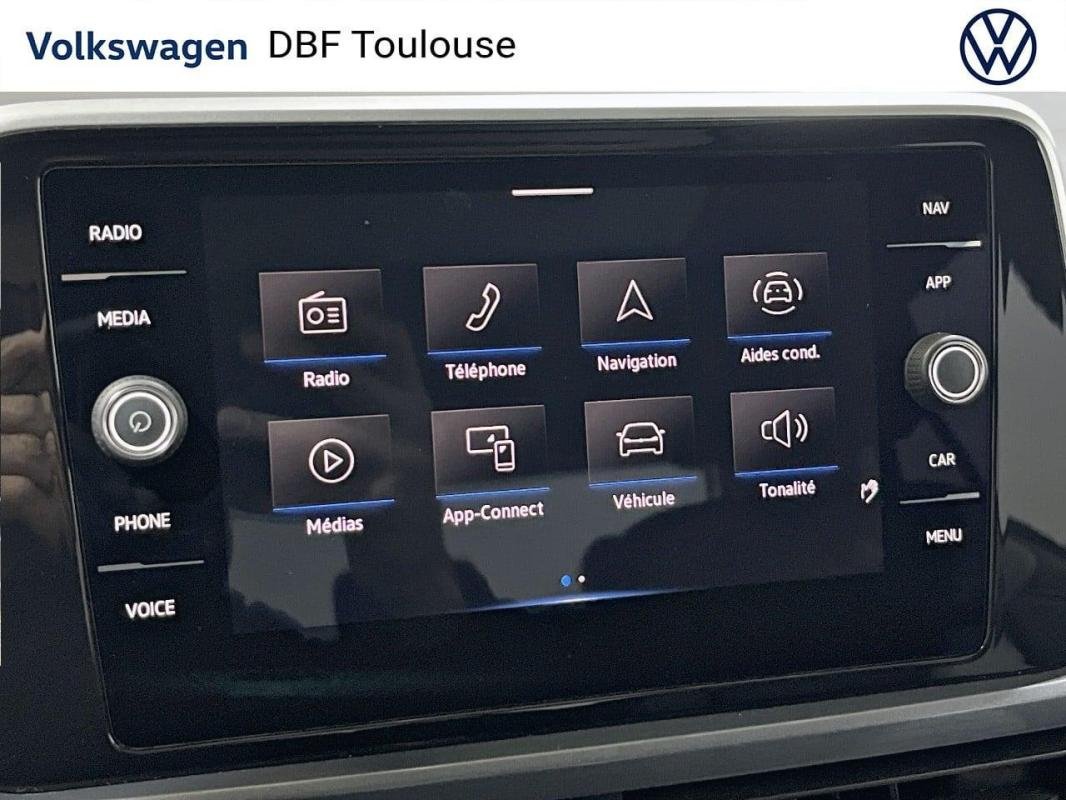 Volkswagen T-Roc - Photo 15