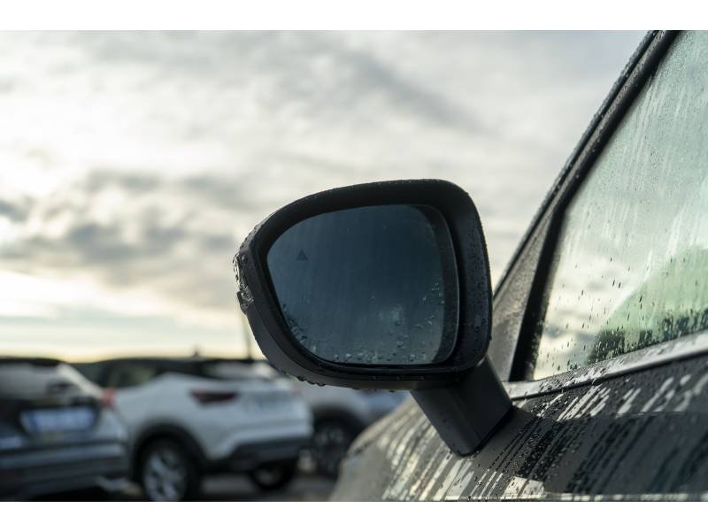 Nissan Qashqai - Photo 23