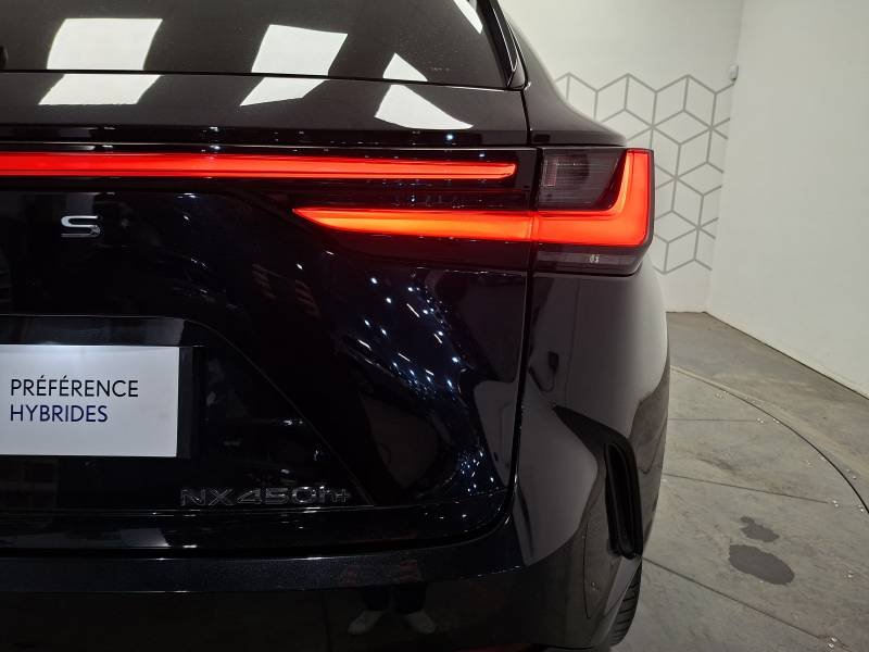 Lexus NX - Photo 16