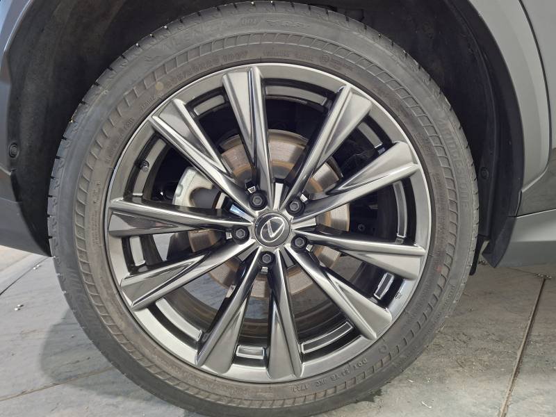 Lexus NX - Photo 9