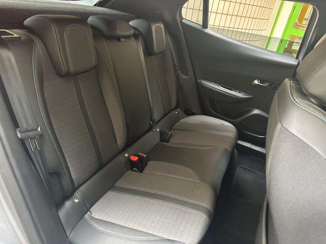 Peugeot 2008 - Photo 17
