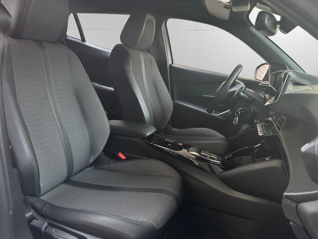 Peugeot 2008 - Photo 18