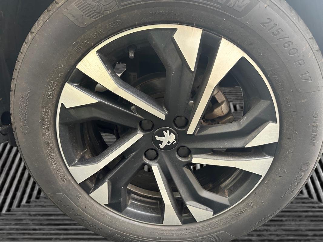 Peugeot 2008 - Photo 21