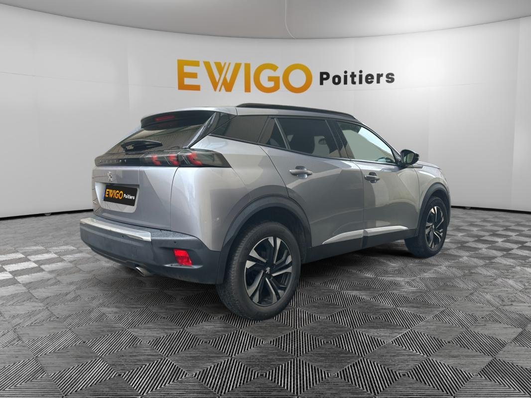 Peugeot 2008 - Photo 6