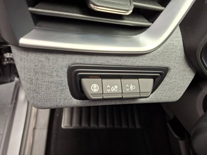 Mitsubishi Colt - Photo 25