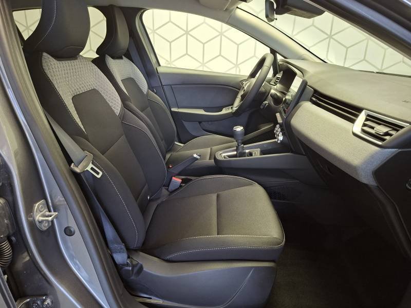 Mitsubishi Colt - Photo 9