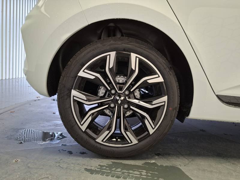 Mitsubishi Colt - Photo 6