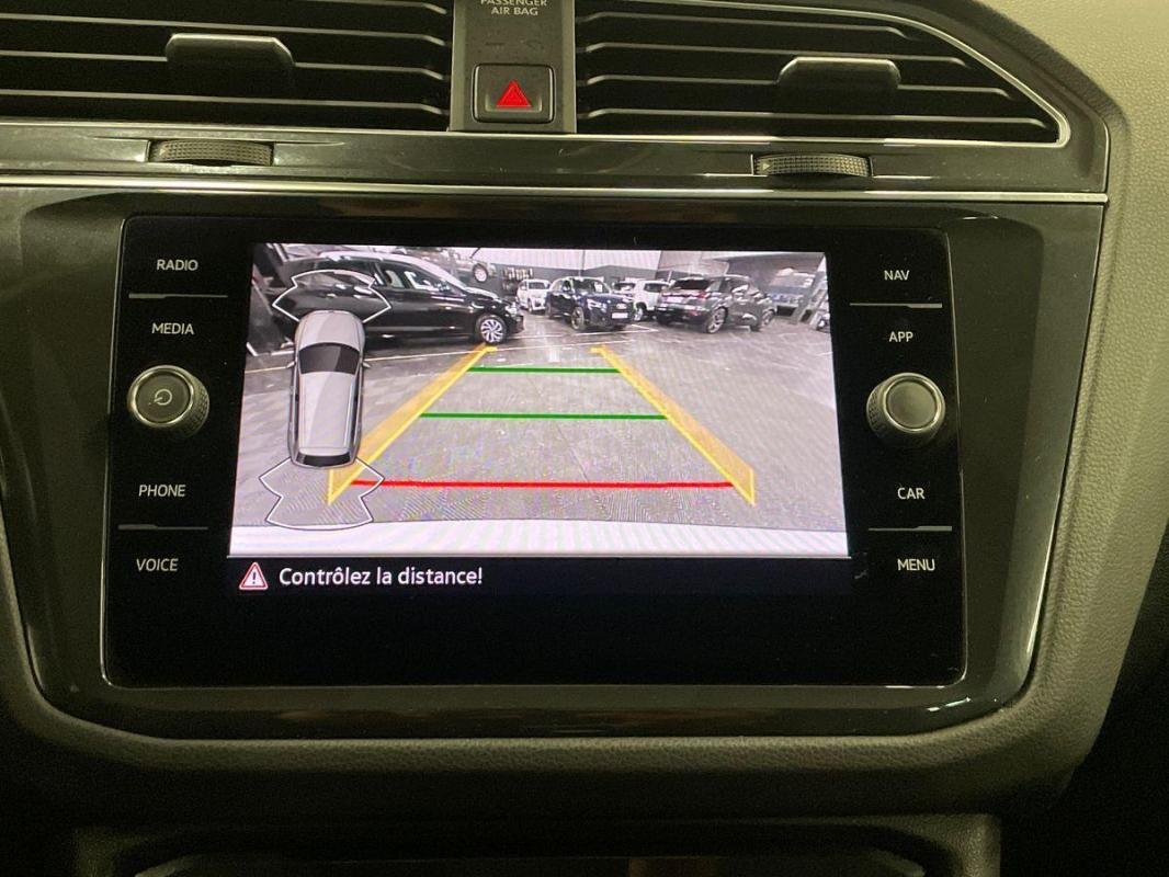Volkswagen Tiguan - Photo 19