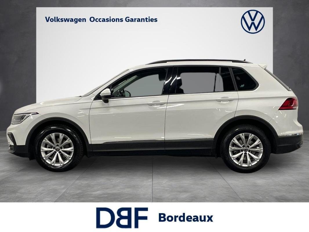Volkswagen Tiguan - Photo 2