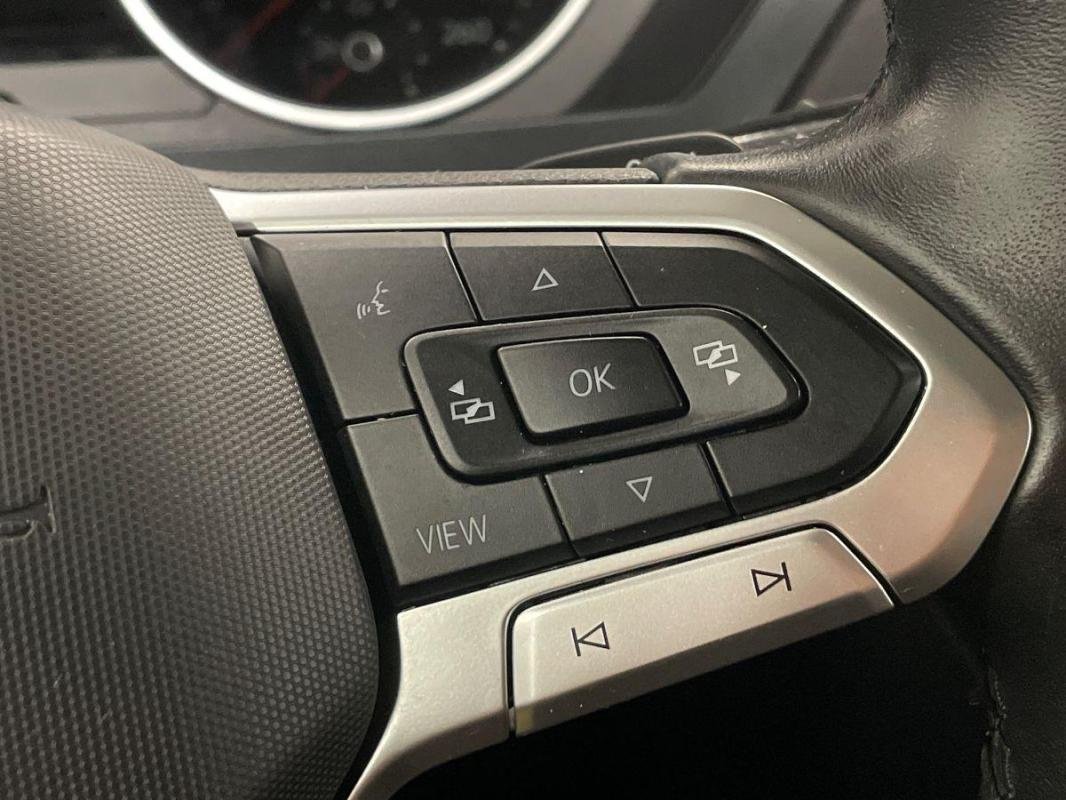 Volkswagen Tiguan - Photo 21