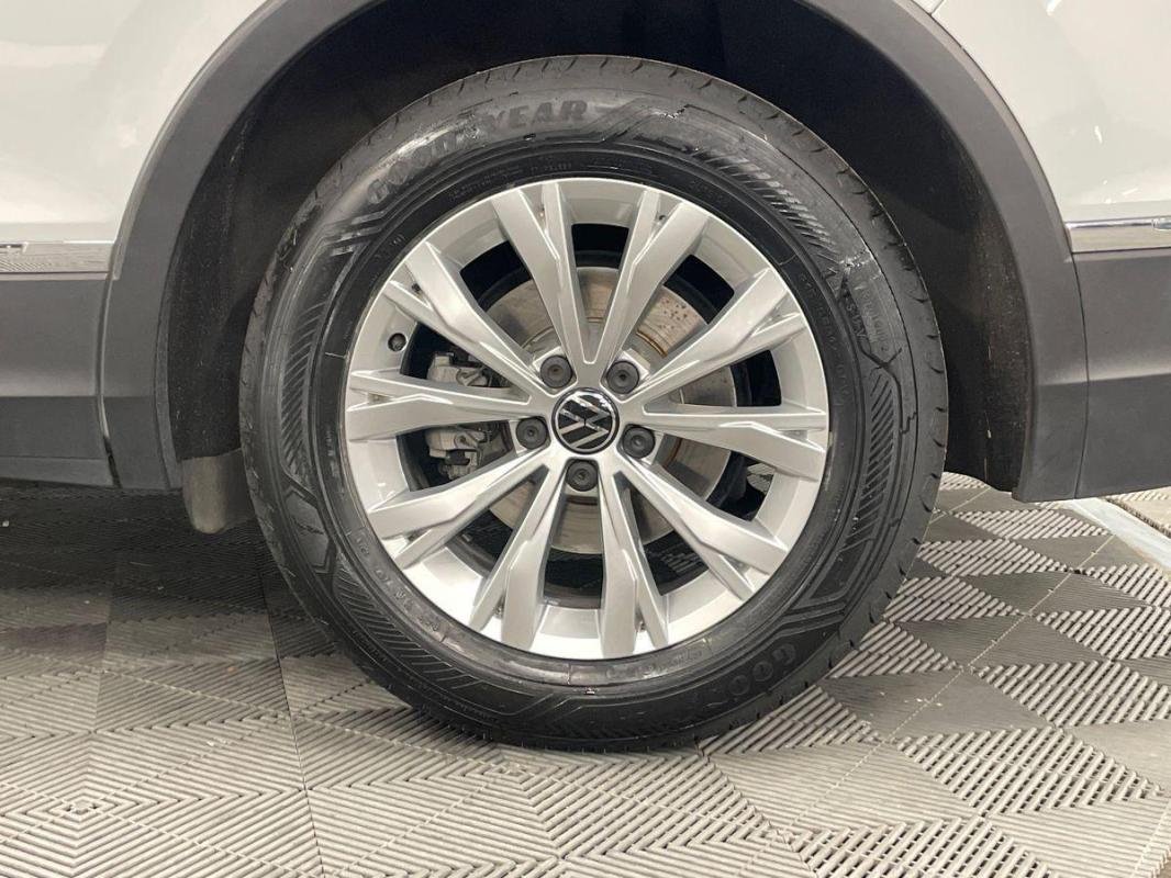 Volkswagen Tiguan - Photo 29
